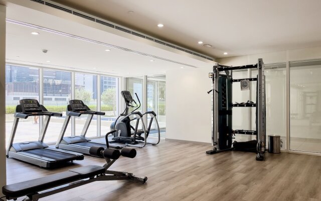 DAMAC Vera 1BR with Downtown View