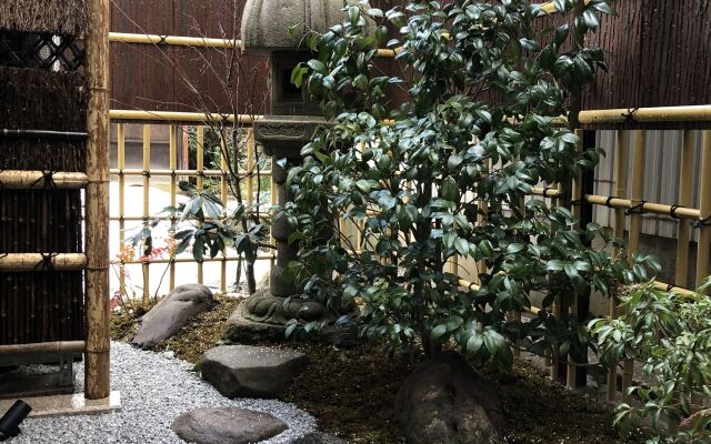 Restaurant & Inn KANAZAWA ATSUSHI