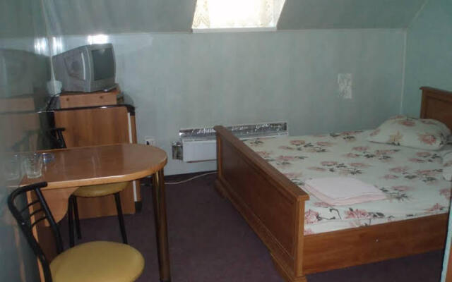 Hostel Vatra