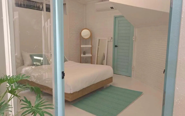 Warm White Hua Hin House