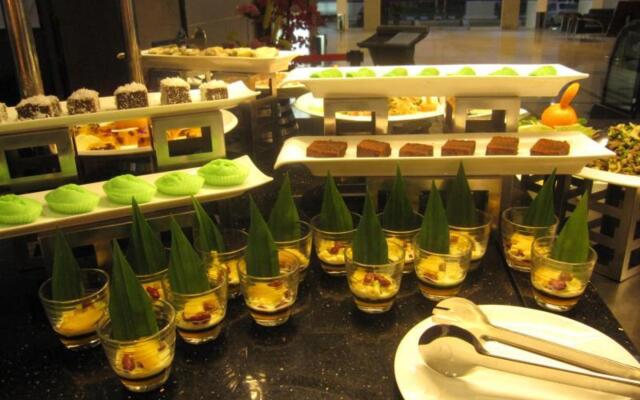 Seri Simanggang Hotel