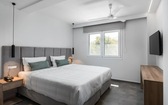 Acharavi Beach Hotel