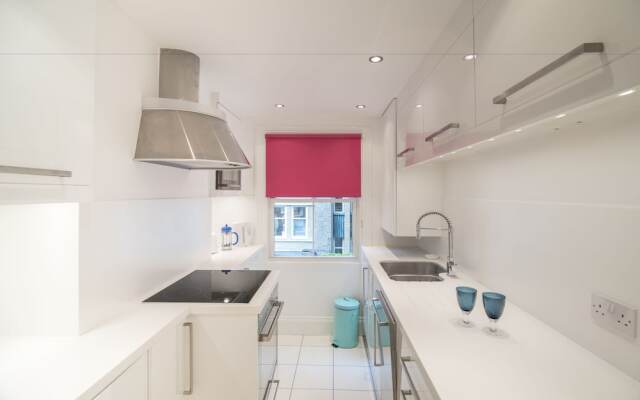 Immaculate, Boutique Home in Shepherds Bush