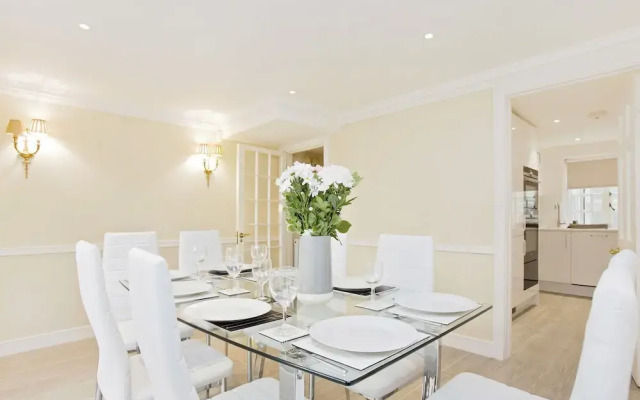 Knightsbridge - Hyde Park Private House