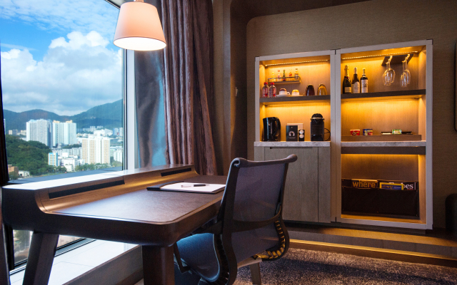 Royal Plaza Hotel