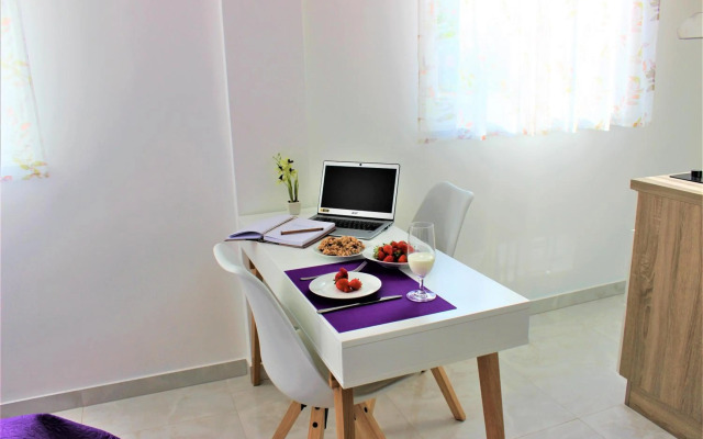 Marine Lux apartments