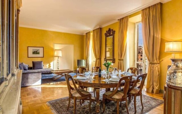 Piazza Spagna 4 bdr exclusive view