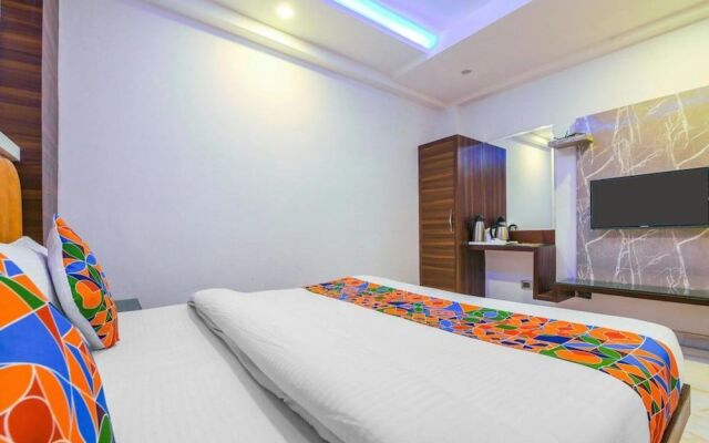 Maa Sharda Hotel