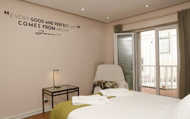 The Words Apartment in the Heart of Cascais