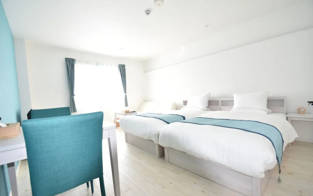 Pinehills Hotel
