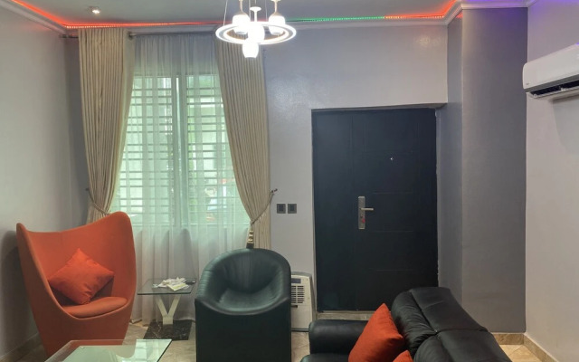 Beautiful 2-bed Apartment in Lekki