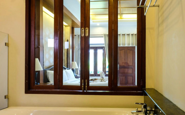 Bhu Tarn Koh Chang Resort and Spa