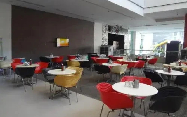 Ymca International Centre Hotel