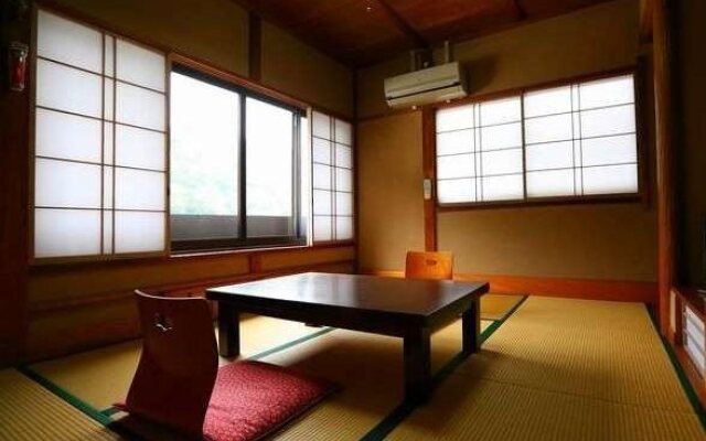 Omiya Ryokan