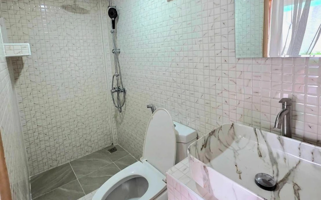 Blu Cabin Ari Stylish Poshtel