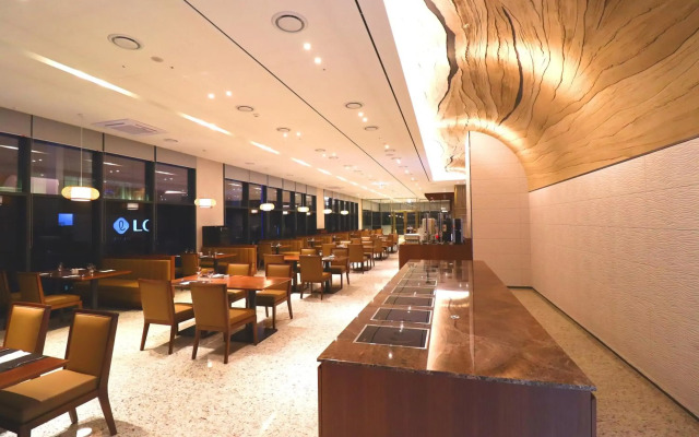 Stanford Hotel Myeongdong