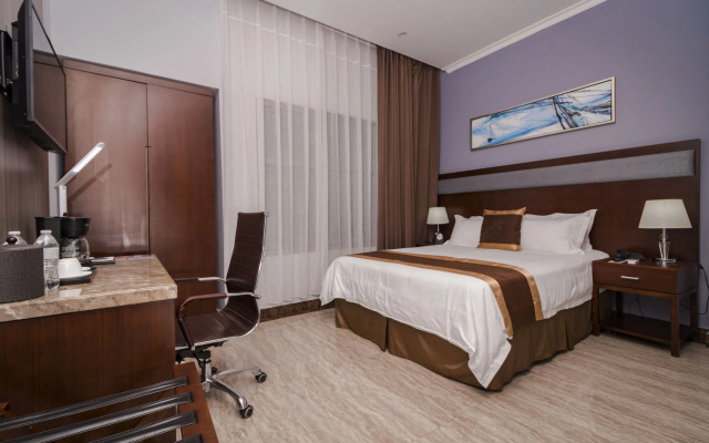 Hotel City Plaza & Suites