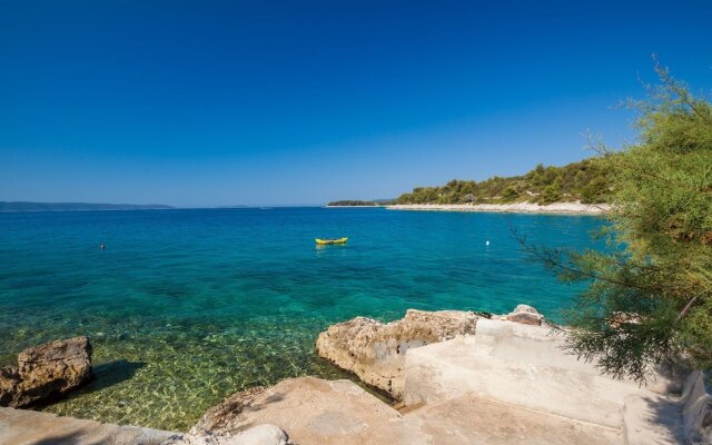 Beachfront Villa Azzurro With Pool