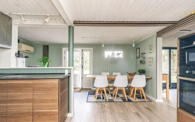 4 Star Holiday Home in Hals