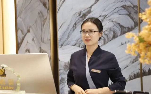 Stay International Hotel