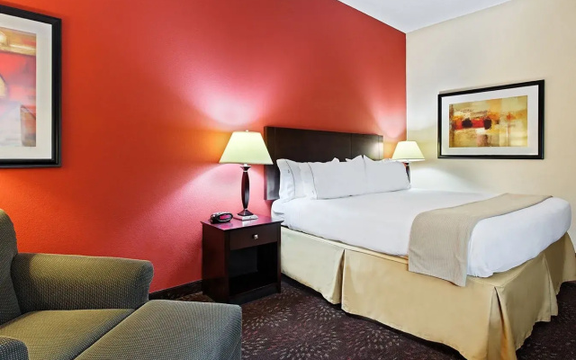 Holiday Inn Express & Suites Knoxville-North-I-75 Exit 112 by IHG