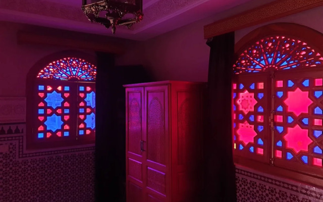 Riad Amor