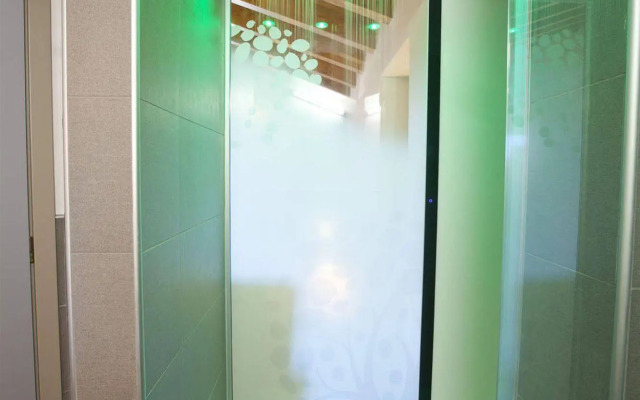 Harmony Suite Hotel