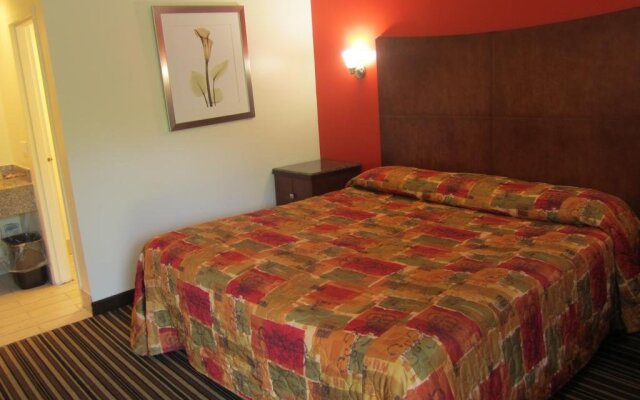 Travel Inn & Suites