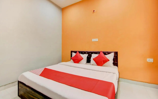 Oyo 80512J Eco Park Hotel