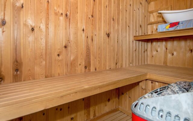 Cozy Holiday Home in Henne With Whirlpool