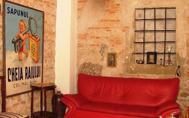 Casa Rozelor