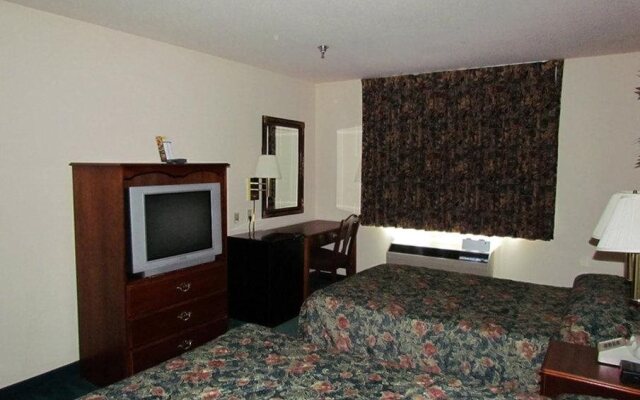 Western Inn & Suites Hampton