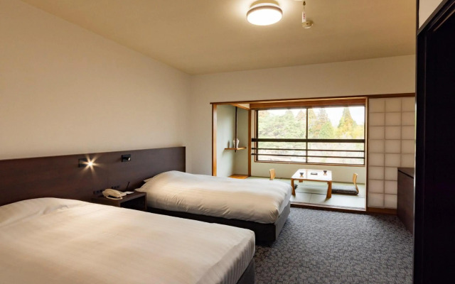 Aso Baien Spa Resort