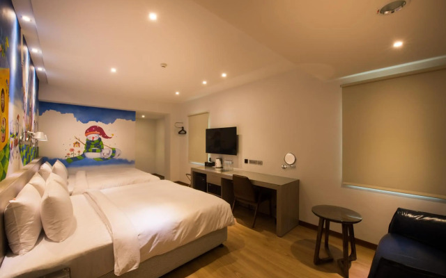Legend Hotel Pier 2