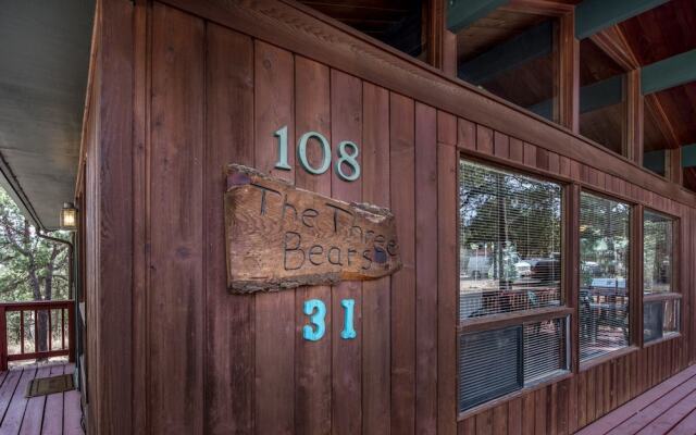 3 Bears Cabin - Two Bedroom Cabin