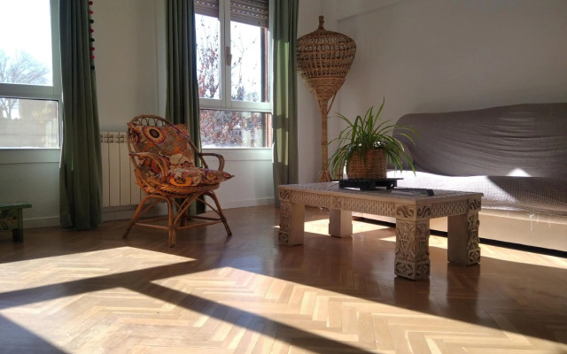 Casa Paseo del Tajo-CON PARKING GRATIS - 2 HABITACIONES