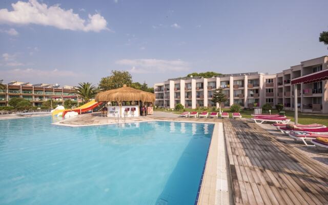 Ra Resort Otel