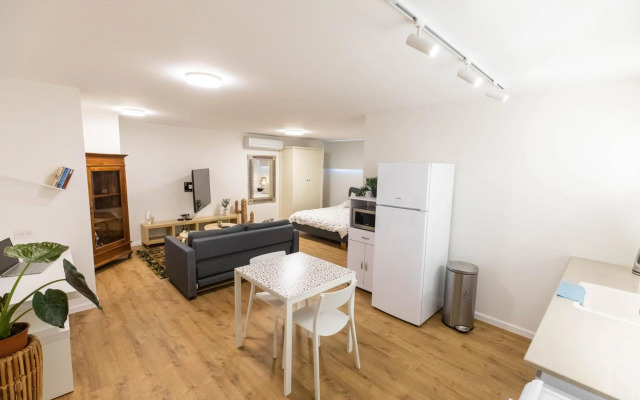 Sheba-Shik apartment, Tel hashomer שיבא-שיק, תל השומר,דירת סטודיו מקסימה!