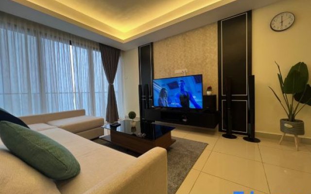 Grand Delemen by Quince Home