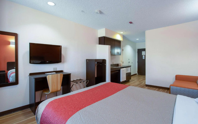 Motel 6 El Paso, TX - Southeast
