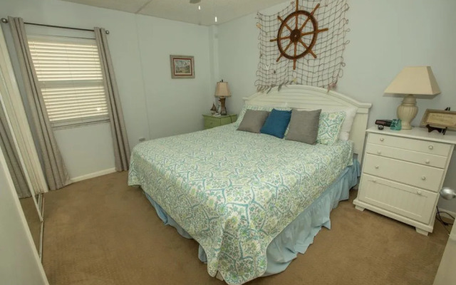Inlet Reef 111 - 2 Br Condo