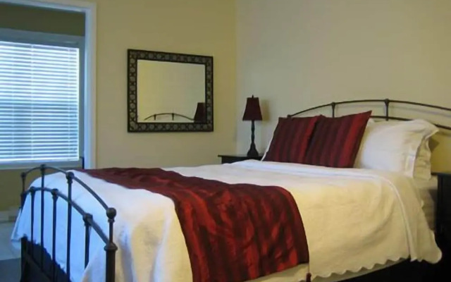 Orchid Inn and Ginger Restaurant
