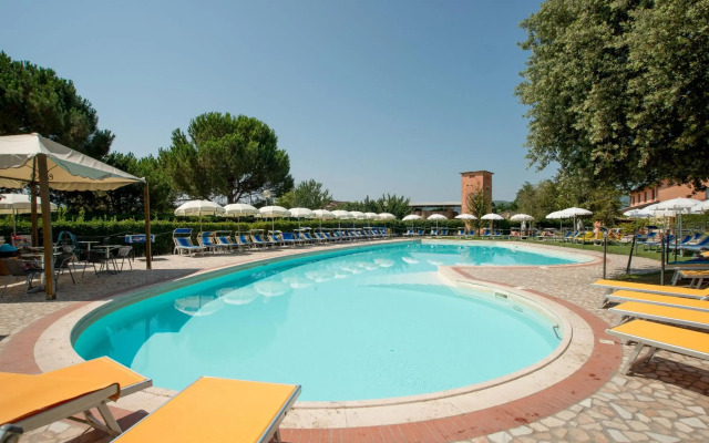 Terra Umbra Hotel