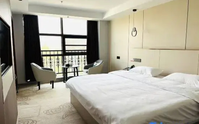 Jialing Bandao Hotel
