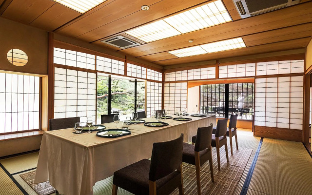 Nanzenji sando KIKUSUI