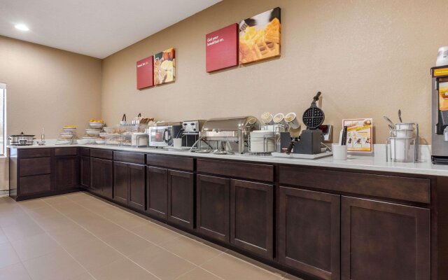 Comfort Suites Omaha East-Council Bluffs