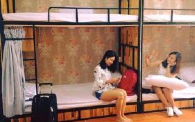 I Hostel