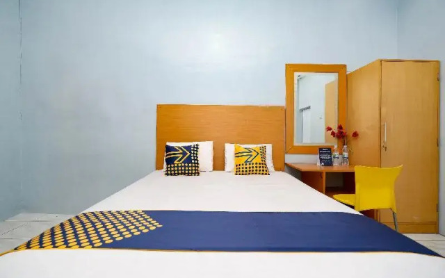 Griya Sakura Syariah Solo by OYO Rooms