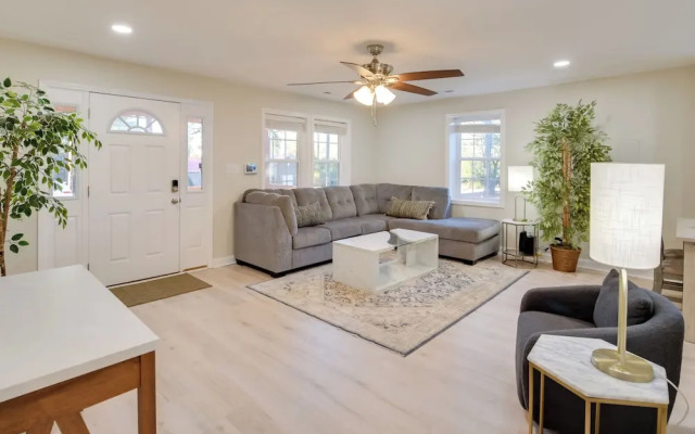 'sandhills Sanctuary' Home Near Golfing!