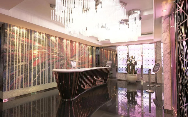 Royal Group Hotel Ho Yi Branch